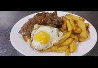 Bistec a lo Pobre (Colación)